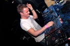 e_motion_025.jpg